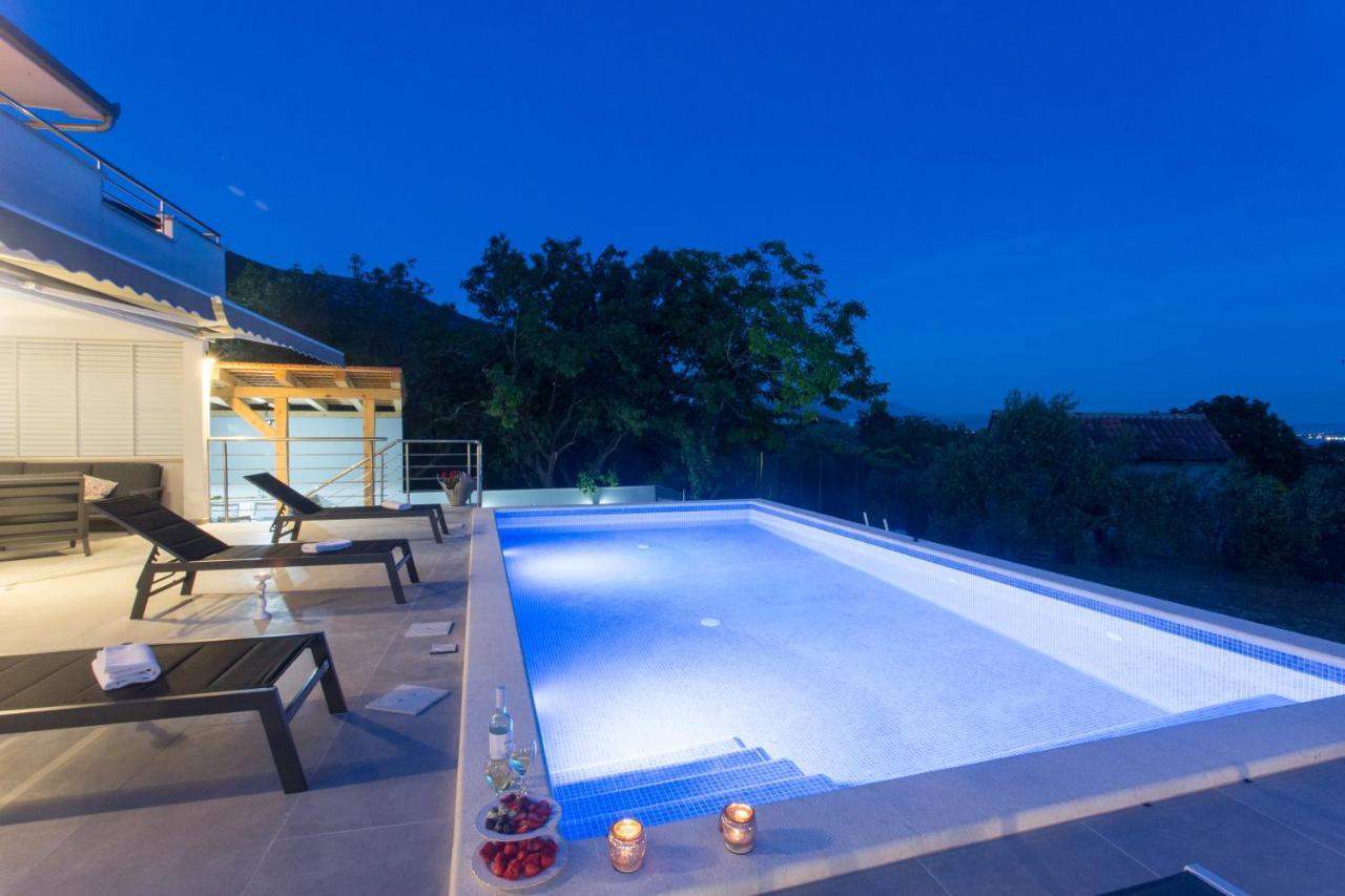 Villa Ivano With Sea&Mountain View Kaštel Stari Zewnętrze zdjęcie